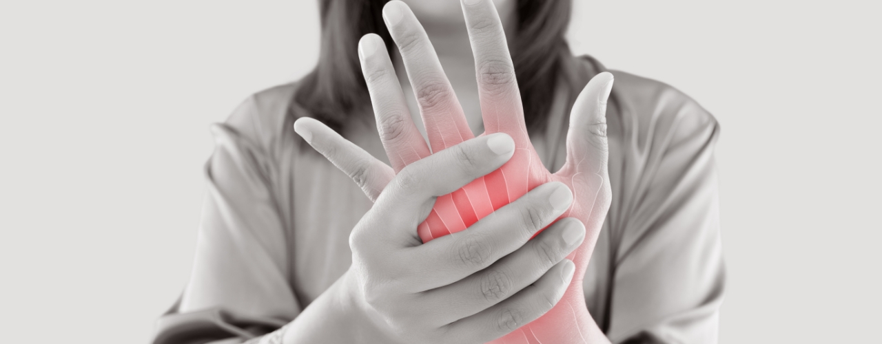 hand-pain-relief-Physical-Therapy-Center-Waxham-Monroe-Charlotte-Matthews-NC